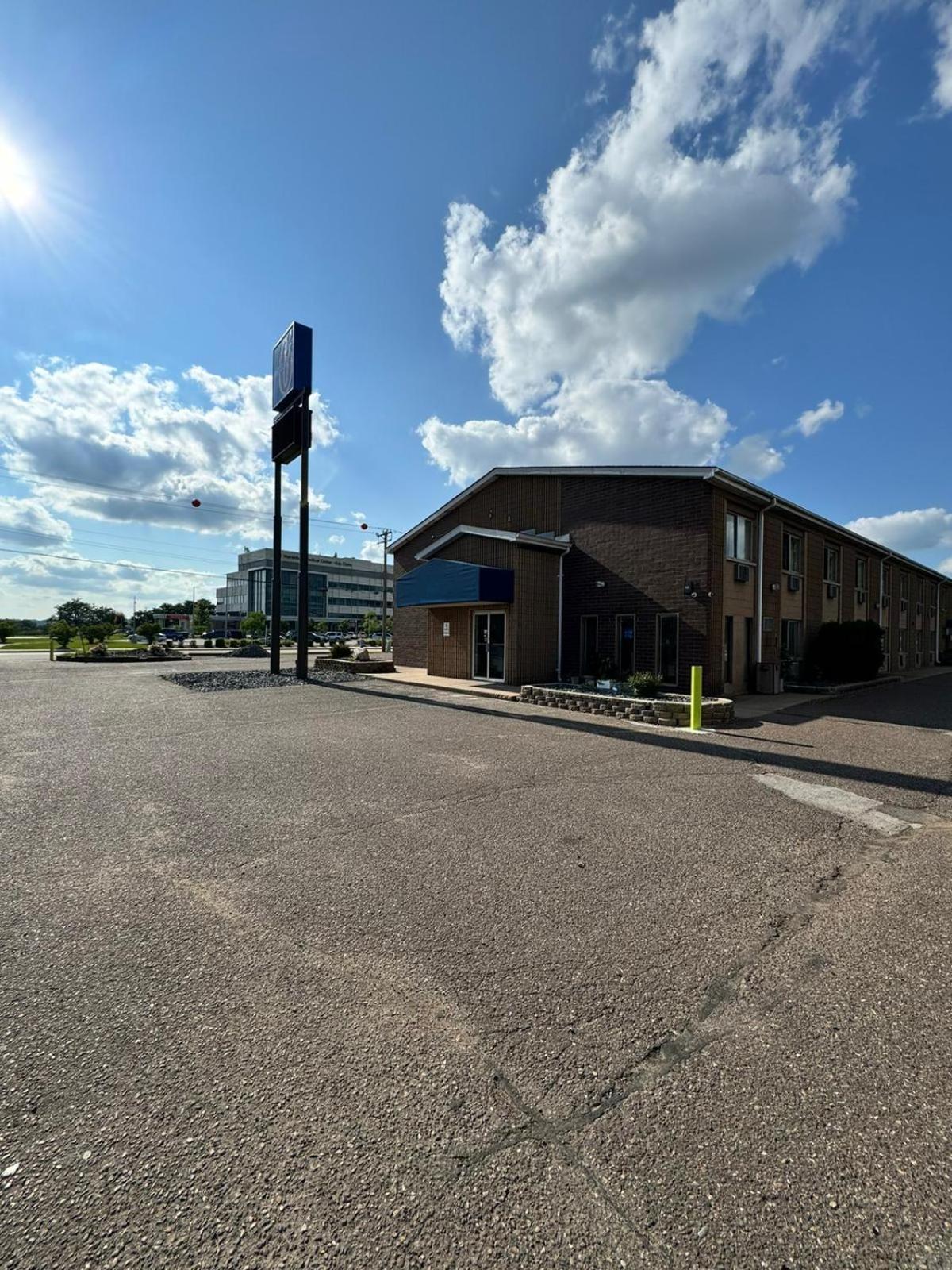 Motel 6-Eau Claire, Wi Exterior photo